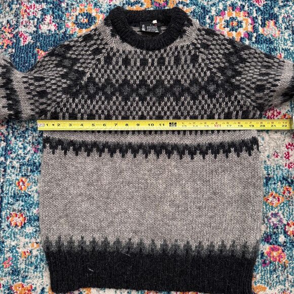 Eskimo Knitwear Pure New Wool Fair Isle Crewneck Sweater Women's Medium - Picture 6 of 6